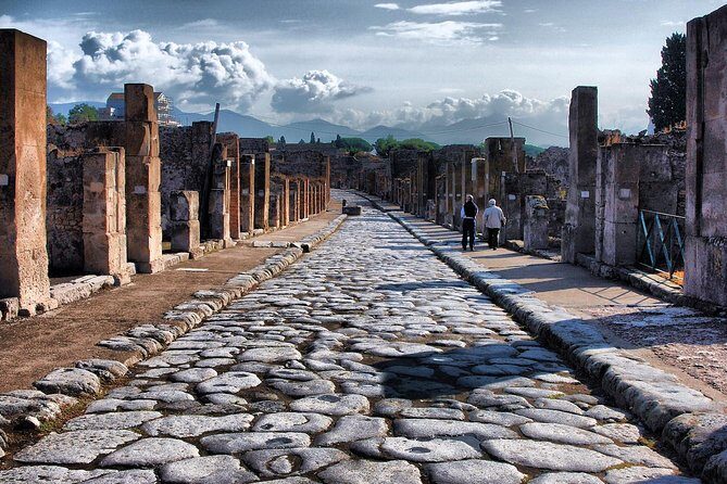2 hours Pompeii Tour with Local Historian - Ticket Included - Who This Tour Fits Best