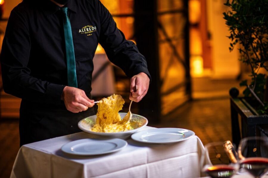 Alfredo alla Scrofa Restaurant in Rome: Eat Like a Star - Logistics That Matter Once You’re in the Old Center