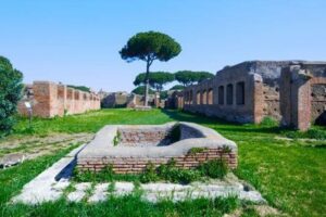 Ancient Ostia Antica Semi-Private Day Trip from Rome by Train with Guide - Semi-private size keeps the pace human