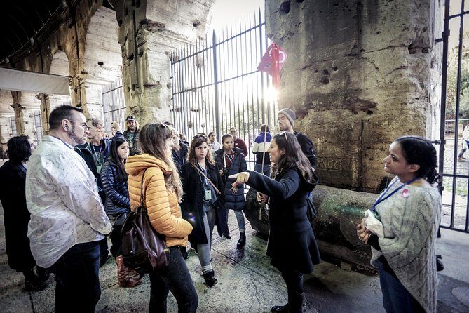 Ancient Rome Guided Tour: Colosseum, Forum and Palatine & Pick Up - Palatine Hill: the views that make the Forum click