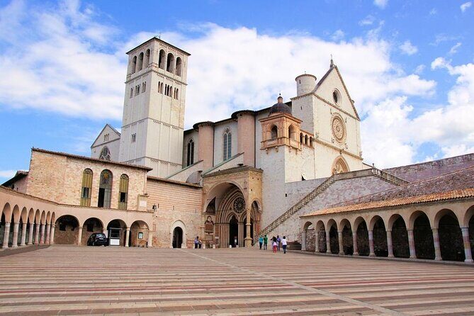 Assisi and Orvieto Guided Day Tour from Rome with Lunch - Key highlights at a glance