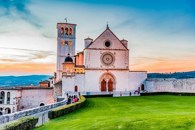 Assisi and Orvieto Guided Day Tour from Rome with Lunch - Orvieto Cathedral and the hill-town walk you’ll remember