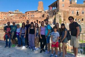 Best of Rome Walking Tour including Trevi Fountain - Piazza Navona and the biggest square of Rome: what you’ll notice on the walk