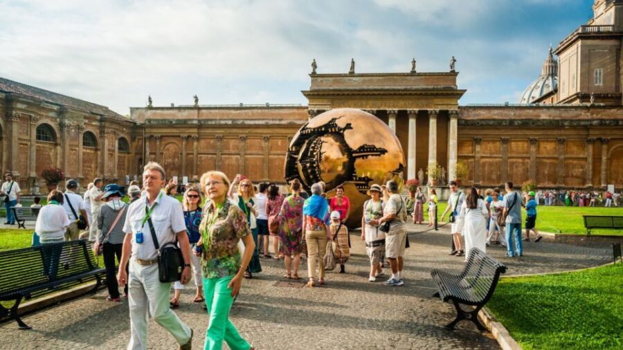 Best of the Vatican: Fast Track Highlights - Who should book this fast-track Vatican highlights tour
