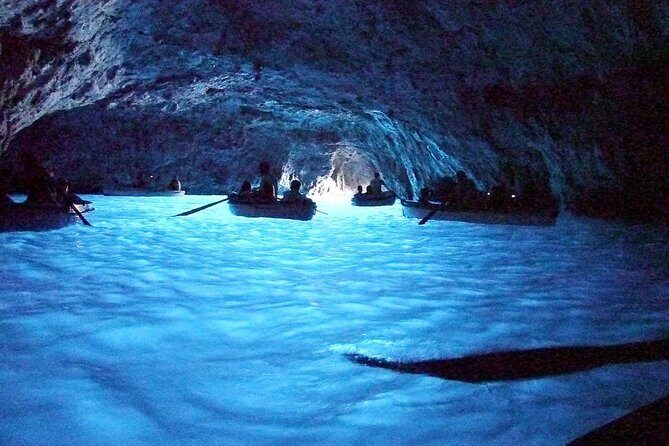 Capri Boat Tour from Naples – Small Group, Swim & Relax - Spiaggia di Marina Piccola: Your Swim Moment and Aperitif Break