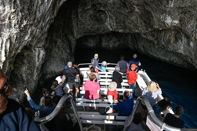 Capri Mini Cruise and City Sightseeing Day Trip from Naples - Returning to Naples: the late-afternoon timing and keeping your place