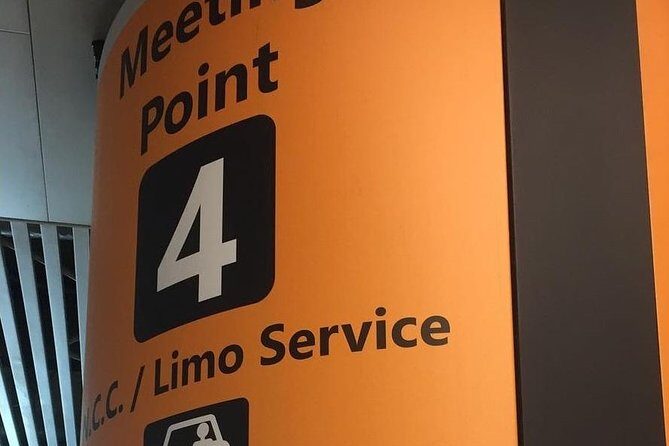 Ciampino, Fiumicino Airport or Civitavecchia port Private Transfer to Rome - The pickup moment: name sign, arrivals terminal, and a one-hour window