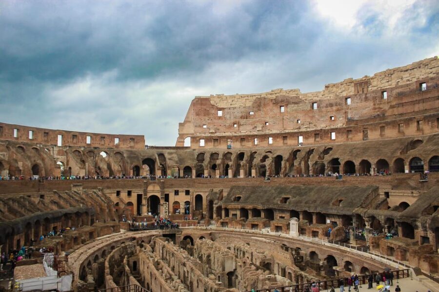 Colosseum Entry with digital audioguide and arena option - Meeting at the Arch of Constantine: the part you don’t want to mess up