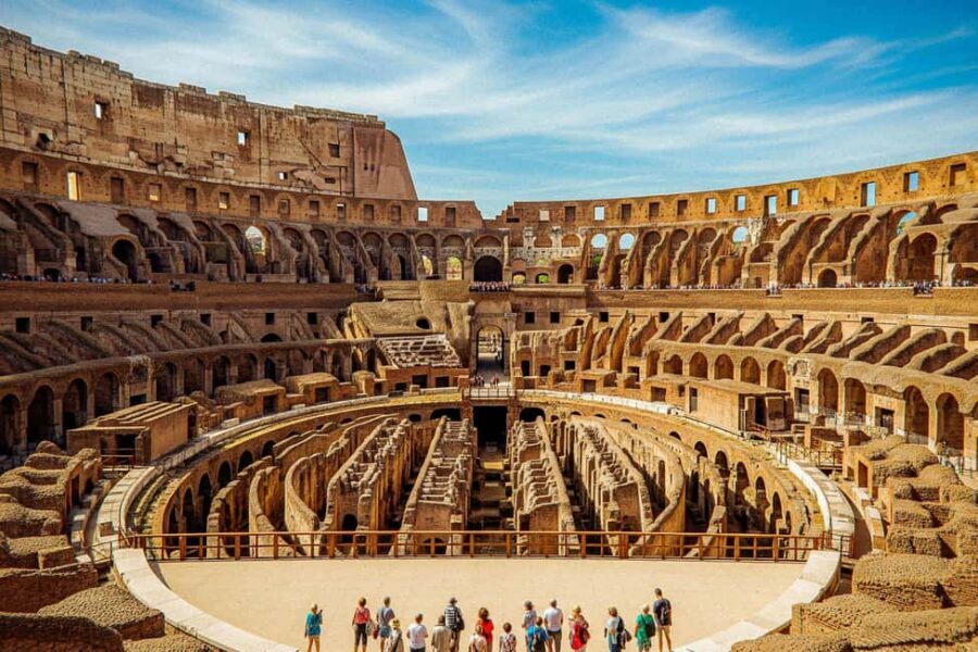 Colosseum, Palatine Hill and Roman Forum Guided Tour - Palatine Hill: imperial power above the Forum views
