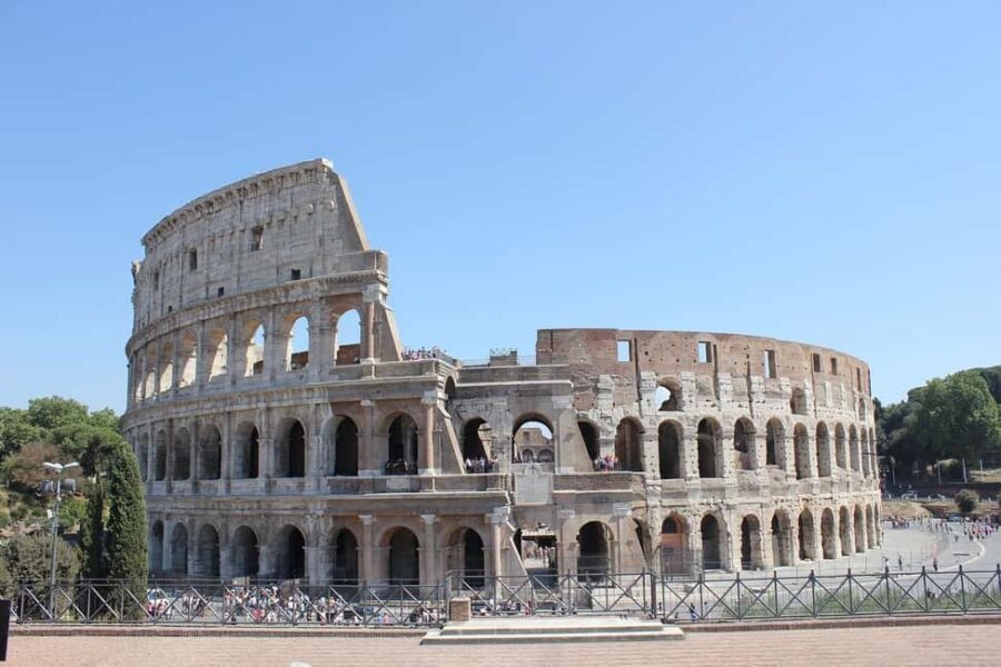Colosseum, Palatine Hill and Roman Forum Guided Tour - Price and logistics: the simple reality behind the $50.11