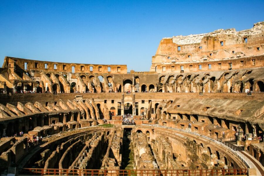 Colosseum: Underground and Ancient Rome Tour - The Roman crowd effect: why headsets and pacing matter