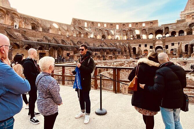 Colosseum with Arena, Roman Forum and Palatine Hill Guided Tour - Timing, meeting point, and punctuality (the part that can ruin your day)
