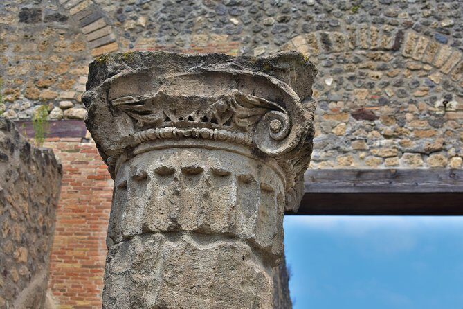 Discover the Ancient Ruins of Pompeii: Day Trip from Rome - The extra stops around Naples: useful views or time on autopilot