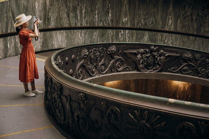 Early Vatican Museums Tour: The Best of the Sistine Chapel - Sistine Chapel: The Goal Is Fewer People