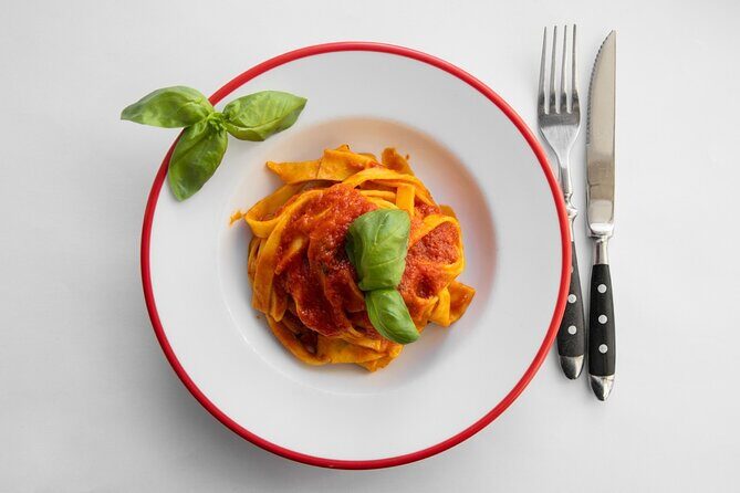 Enjoy Spritz and Pasta Making in Piazza Navona - Piazza Navona Meets the Cutting Board: What This Class Really Gives You