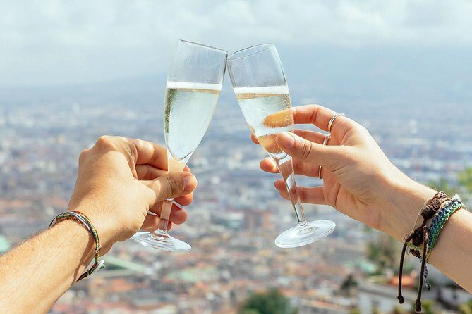 Exclusive Naples Private Food Tour: 6 or 10 Tastings - Stop 4: Piazza del Gesu Nuovo and the old-city look of Naples