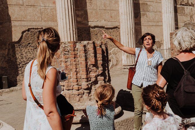 Explore Pompeii with an Archaeologist - Pompeii in about 2 hours: what you’ll actually see