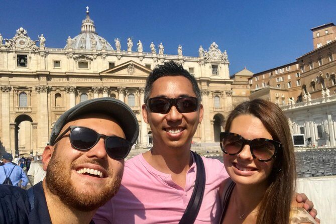 Express Early Morning Sistine Chapel Tour with Max 6 People - The guide factor: how names like Alessia, Pam, and Paola shape the visit