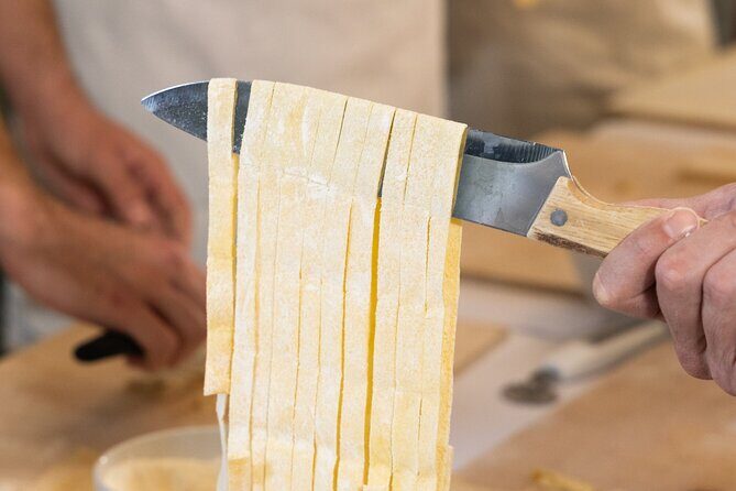 Fettuccine and Tiramisu Masterclass in the Heart of Rome - Sauce Choice That Affects the Whole Plate