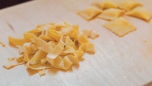 Fettuccine, Ravioli and Tiramisu Pasta Making in Rome - Gusto Restaurant in Rome: The Practical Starting Point
