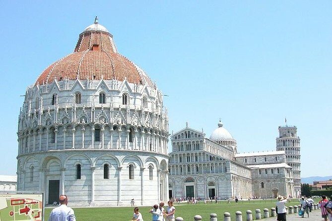 Florence and Pisa from Rome: Enjoy a Full Day Small Group Tour - Piazzale Michelangelo: the view with David in the square