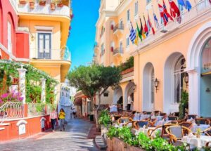 From Naples: Amalfi Coast Day Trip with Sorrento & Positano - Positano’s 1-hour window: beautiful, steep, and very walkable