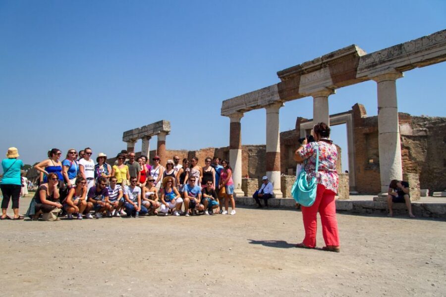 From Naples: Pompeii & Amalfi Coast Full-Day Trip - Who this tour is best for