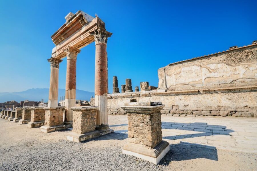 From Naples: Pompeii Skip-the-Line Entry Ticket and Tour - Cameo factory stop: Roman jewelry craft and a practical restroom break