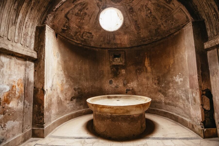 From Naples: Pompeii Skip-the-Line Entry Ticket and Tour - Group size options: VIP up to 8, small up to 22, regular up to 35