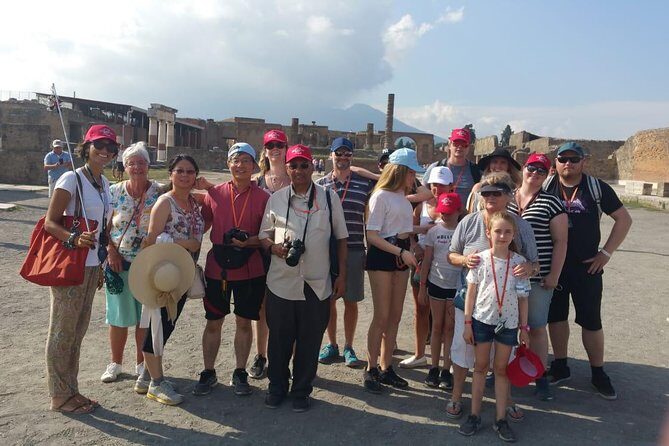 From Naples: Skip the Line Pompeii Guided Tour – Small Group - What to bring and how to prepare for the walk