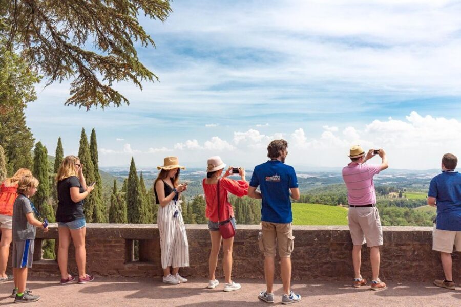 From Rome: Bagnoregio & Orvieto Day Trip with Wines & Lunch - Montepulciano farmhouse lunch: what’s actually on the table