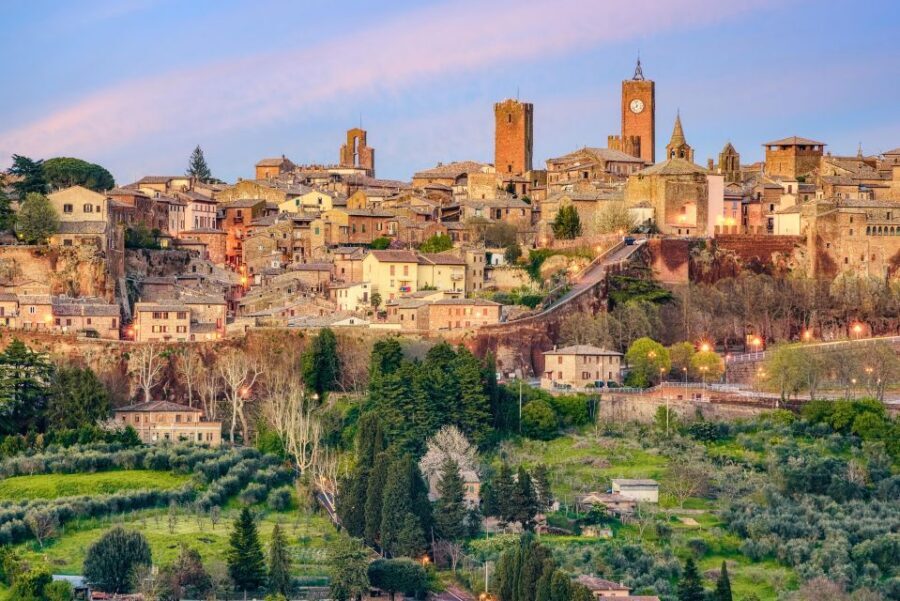 From Rome: Bagnoregio & Orvieto Day Trip with Wines & Lunch - Should you book this Rome-to-Bagnoregio-and-Orvieto day trip?
