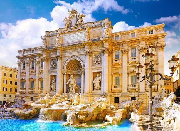 Graffiti art tour in Rome - Trevi Fountain in 20 minutes: quick access, no ticket problem