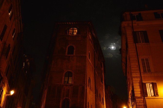 Haunted Rome Ghost Tour - The Original - What to bring: shoes, layers, and a plan for rain