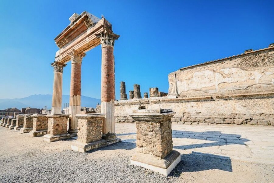 Naples: Day Trip to Pompeii and Capri - A Coffee Stop That Feels Like Capri, Not a Tourist Trap