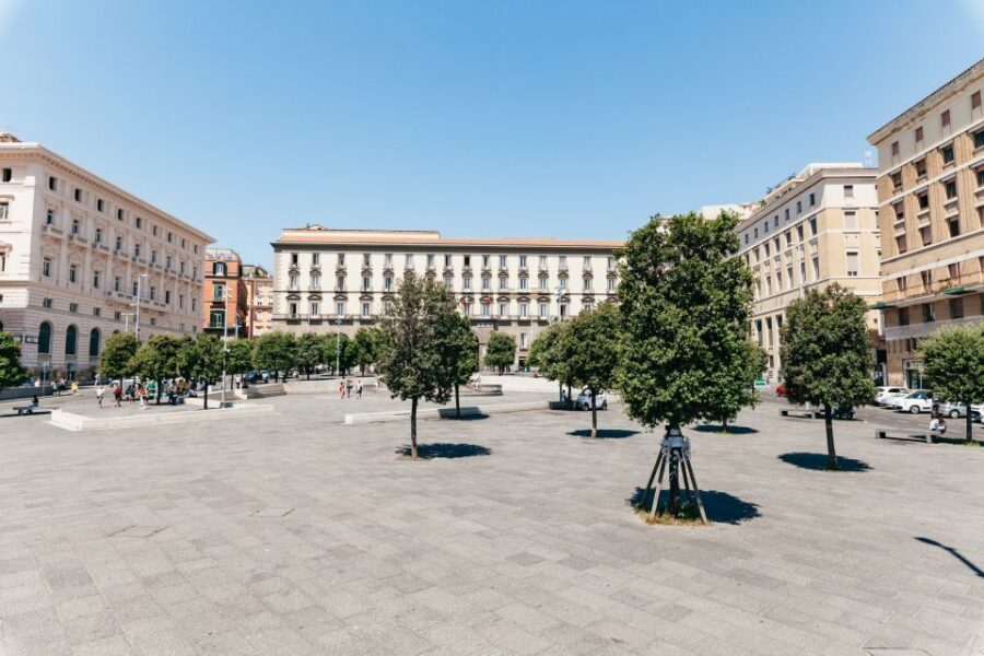 Naples: Hop-on Hop-off Bus Tour 24-Hour Ticket - Who should book this, and who might pass