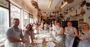 Naples: Neapolitan Pizza and Tiramisù Making Class - Pizza dough from scratch: the real Neapolitan technique