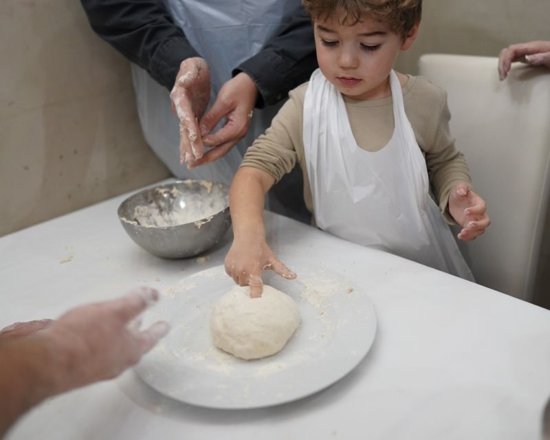 Naples: Pizza-Making Workshop with Drink and Appetizer - Instructors and group energy: what makes the class feel fun, not stressful