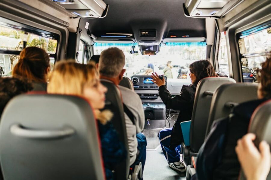 Naples: Pompeii and Mt. Vesuvius with Lunch and Wine Tasting - Lunch and Wine Tasting: A Vineyard Stop That’s More Than a Pit Stop