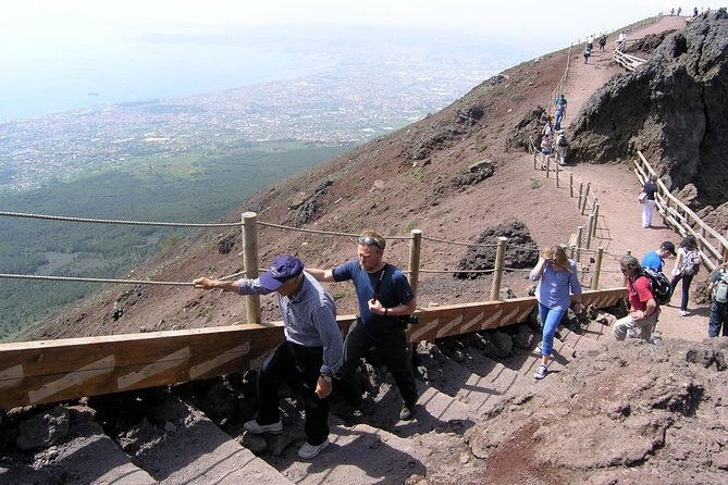 Naples: Pompeii & Mt Vesuvius All-Inclusive Small Group w/ Lunch - How hard is the whole day? (and how to prepare)