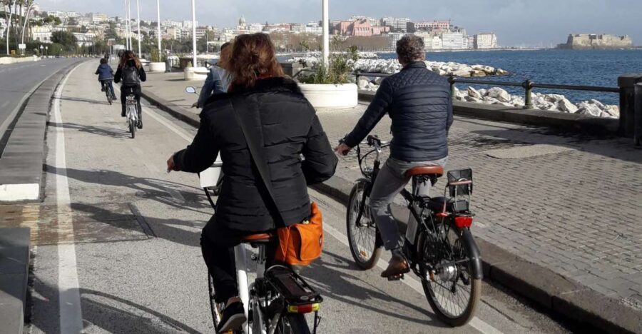 Naples: Sightseeing Tour by E-Bike - Via Domenico Capitelli to Spaccanapoli: safety briefing and that first ride feel