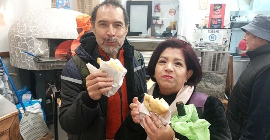 Naples: Street Food Experience With 6 Stops - Key things that make this Naples food walk worth it