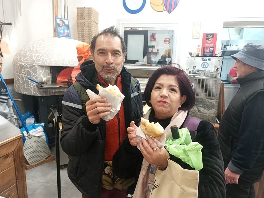 Naples: Street Food Experience With 6 Stops - La Pignasecca: the smartest way to understand Naples fast