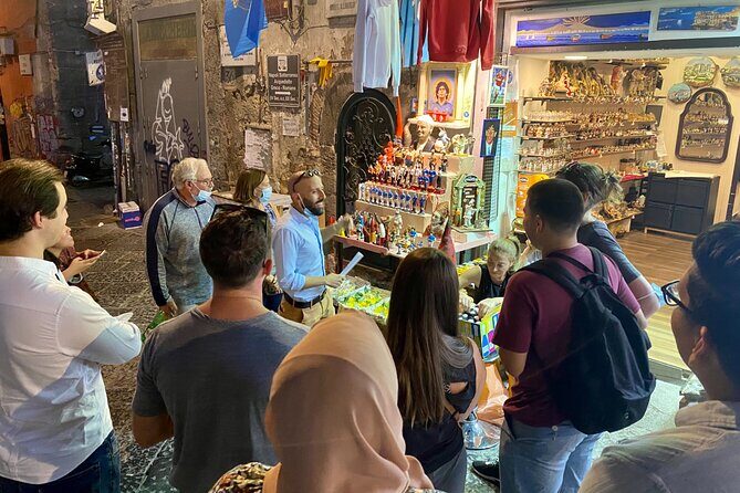 Naples Street Food Tour: Discover Local Flavors with Expert Guide - The guide makes or breaks it