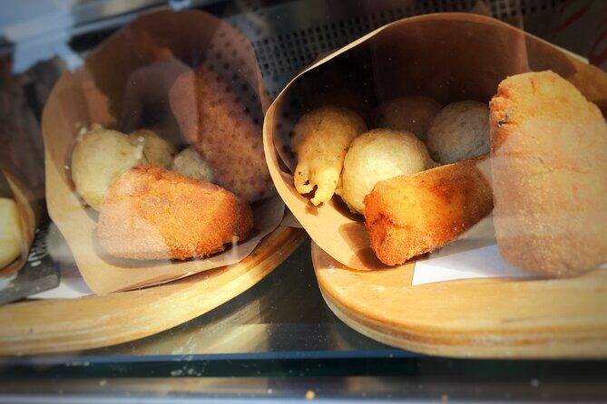 Naples' Ultimate Street Food Tour - Small Group by Do Eat Better - Should You Book This Naples Street Food Tour?
