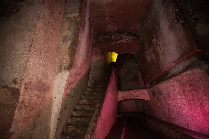 Naples Underground Spanish Quarters with Guide - Where to Meet and How to Fit It Into Your Day