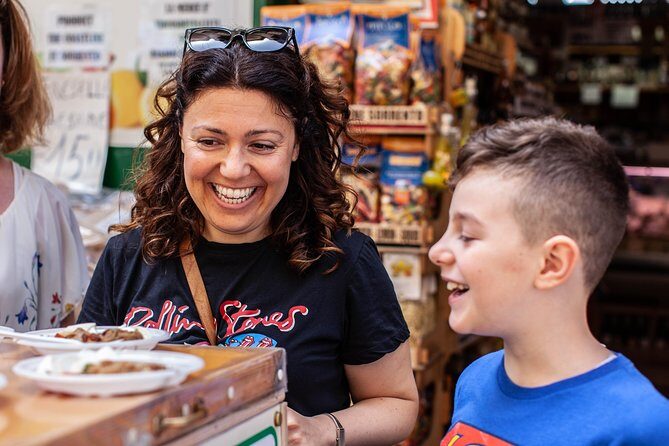 Not Just Another Naples Street Food Tour with Eating Europe - Il Gelato Mennella: Farm-to-Cone Style and Seasonal Flavor
