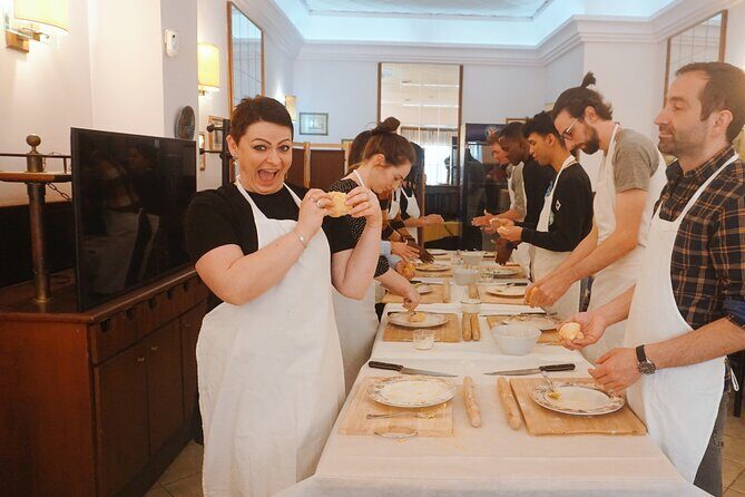 Pasta and Tiramisu Cooking Class in Rome, Piazza Navona - Piazza Navona Cooking Class: Why This Setting Works