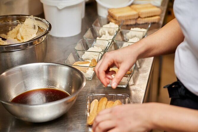 Pasta and Tiramisu Cooking Class in Rome, Piazza Navona - Tiramisu Basics: Eggs, White Sugar, and the Waiting Game