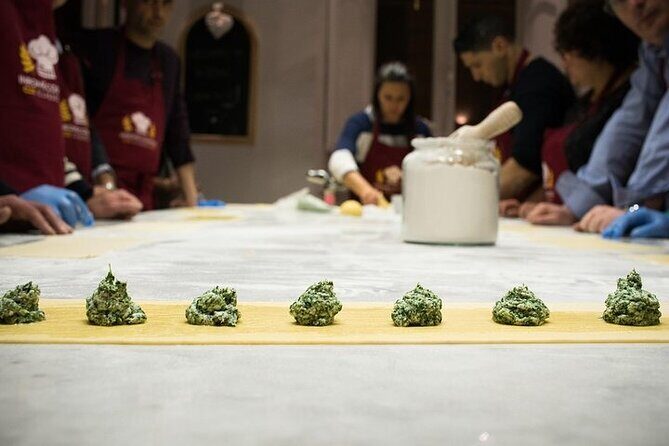 Pizza and Gelato Making Class in the Heart of Rome - The Flow of the Class: Prosecco, Antipasti, Kneading, Baking, Eating